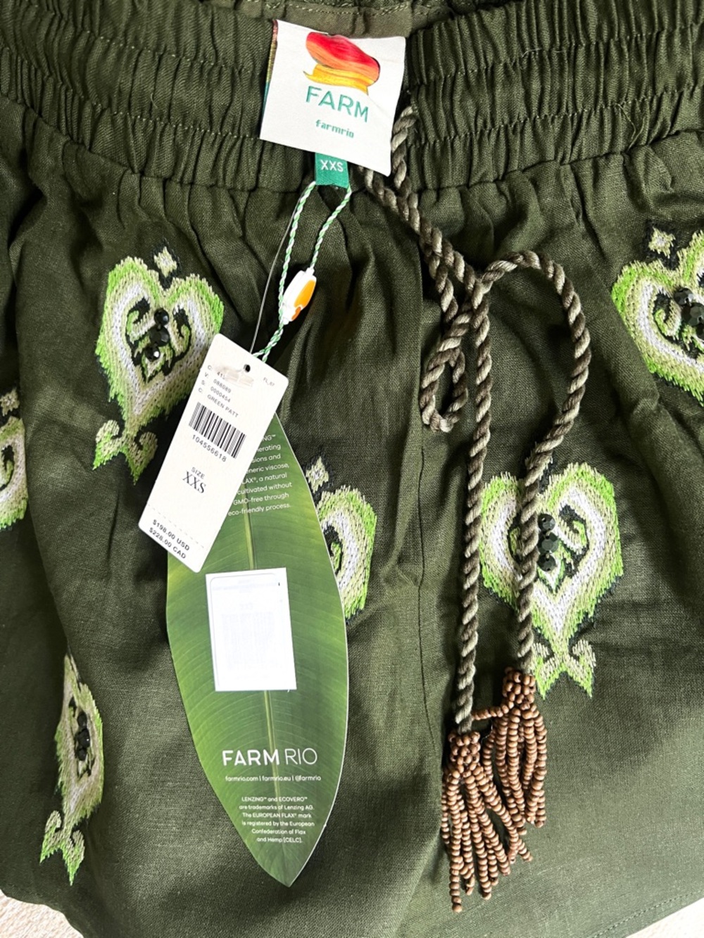 FARM Rio Embroidered Green Heart Tapestry Linen-Blend Shorts Size XXS NWT - Picture 7 of 15